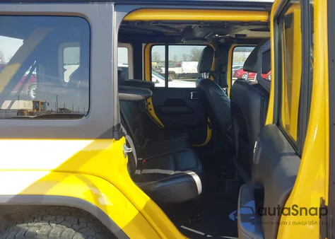 2020 Jeep Wrangler Unlimited Sahara 4X4 z USA, uszkodzony, nr VIN 1C4HJXEM2LW301021